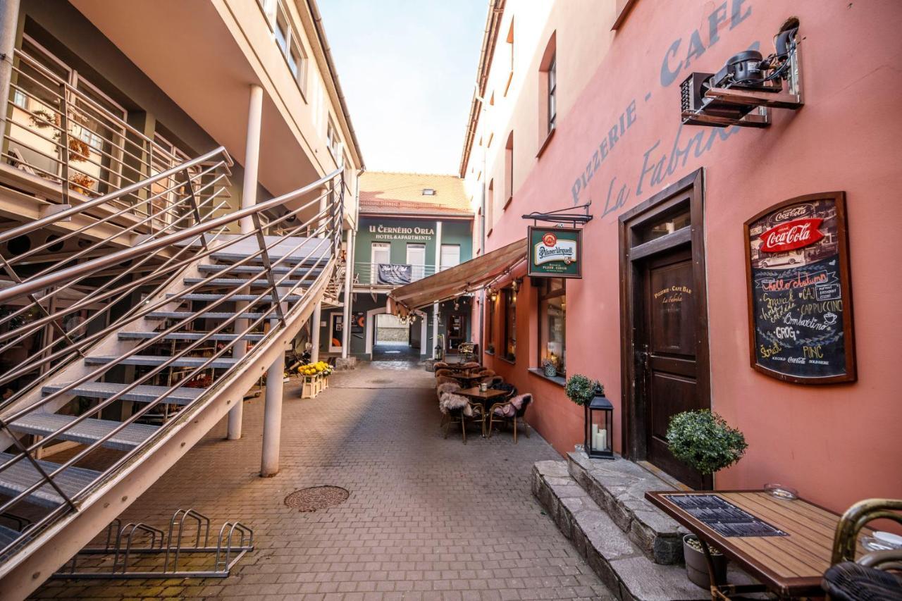 Třebíč Hotel & Apartments U Cerneho Orla מראה חיצוני תמונה